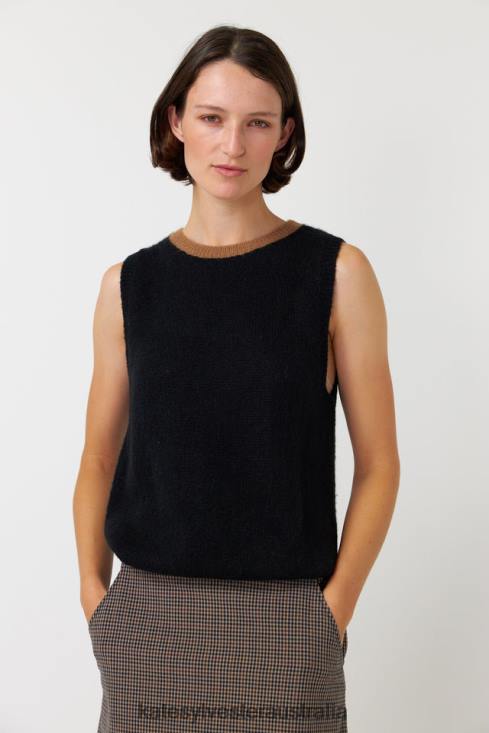 Fluffy vest Black Kate Sylvester Women Clothing 4T0D158